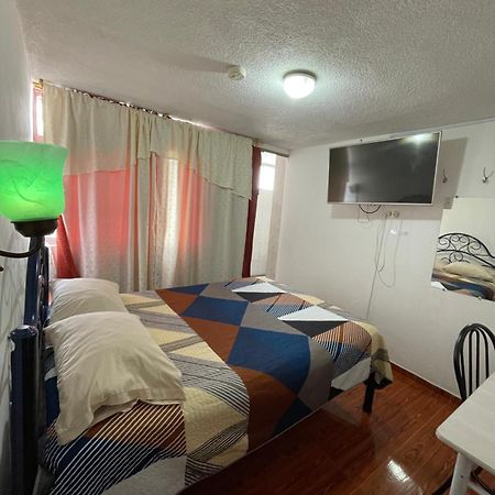Hostal La Escondida De Quito Del Norte Екстер'єр фото